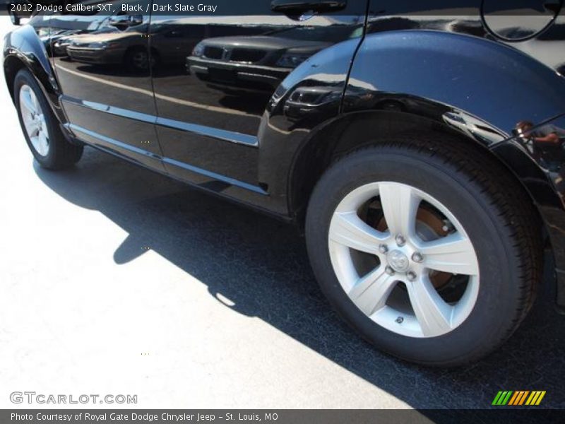 Black / Dark Slate Gray 2012 Dodge Caliber SXT