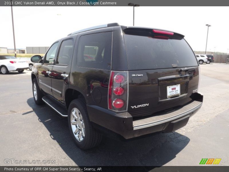 Onyx Black / Cocoa/Light Cashmere 2013 GMC Yukon Denali AWD