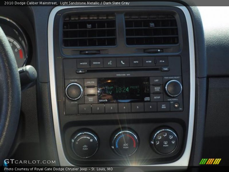 Light Sandstone Metallic / Dark Slate Gray 2010 Dodge Caliber Mainstreet