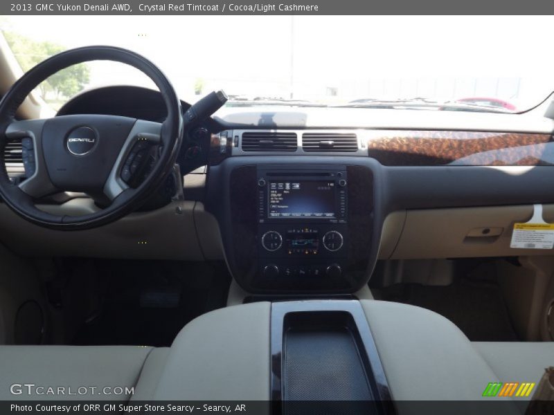 Dashboard of 2013 Yukon Denali AWD