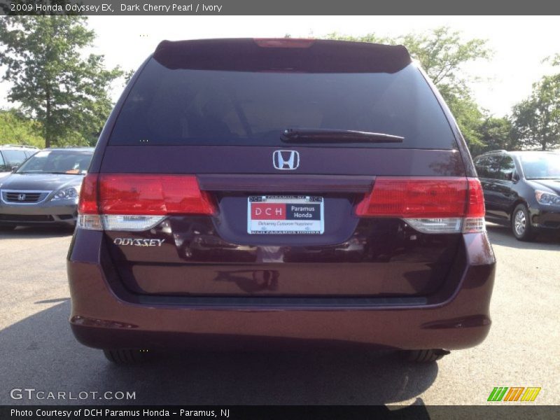 Dark Cherry Pearl / Ivory 2009 Honda Odyssey EX
