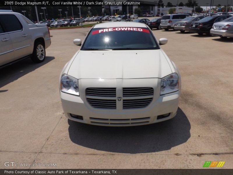 Cool Vanilla White / Dark Slate Gray/Light Graystone 2005 Dodge Magnum R/T