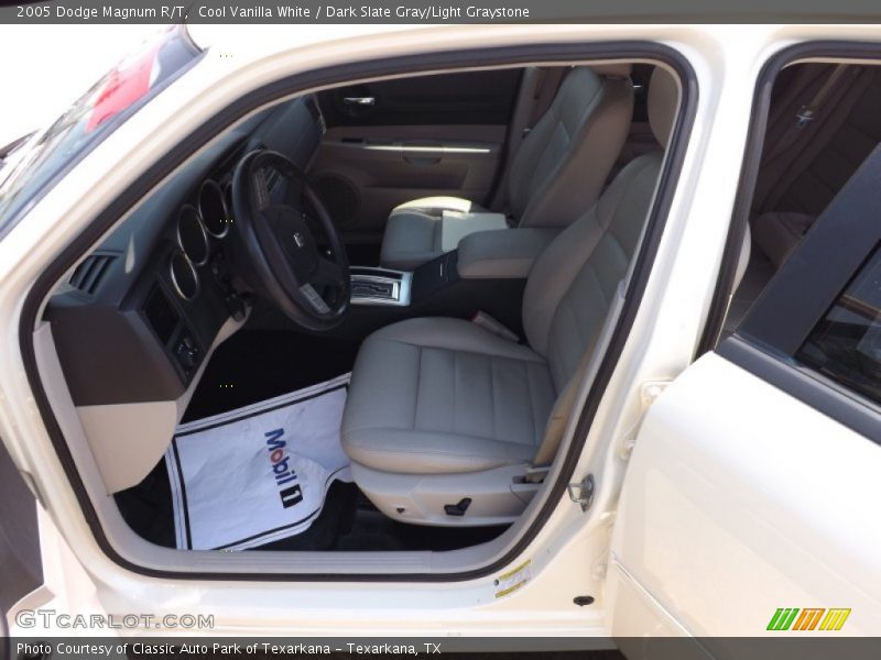 Cool Vanilla White / Dark Slate Gray/Light Graystone 2005 Dodge Magnum R/T