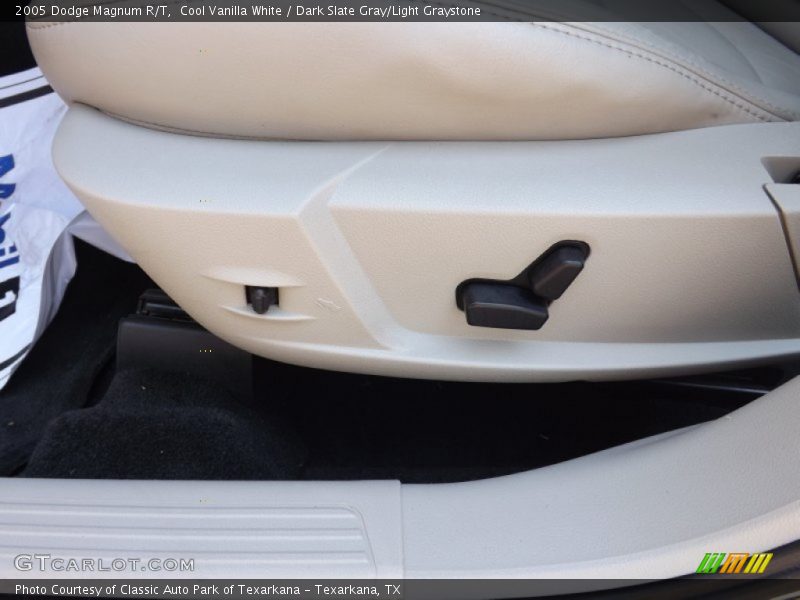 Cool Vanilla White / Dark Slate Gray/Light Graystone 2005 Dodge Magnum R/T