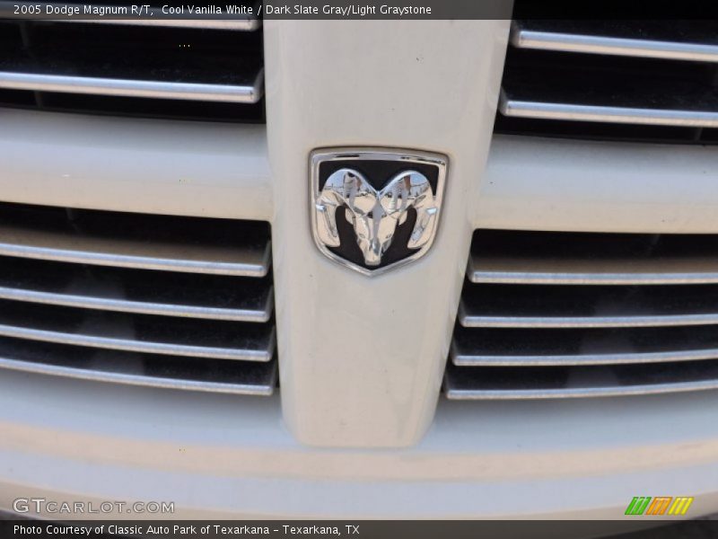 Cool Vanilla White / Dark Slate Gray/Light Graystone 2005 Dodge Magnum R/T