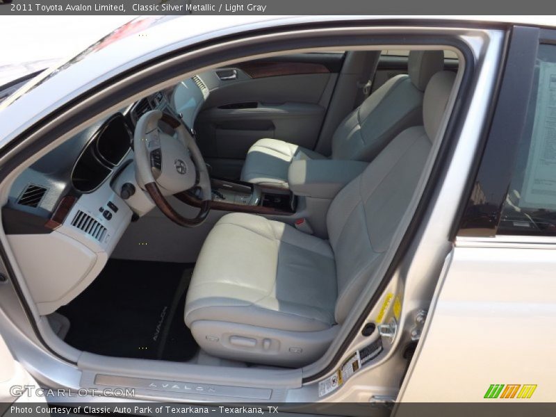 Classic Silver Metallic / Light Gray 2011 Toyota Avalon Limited