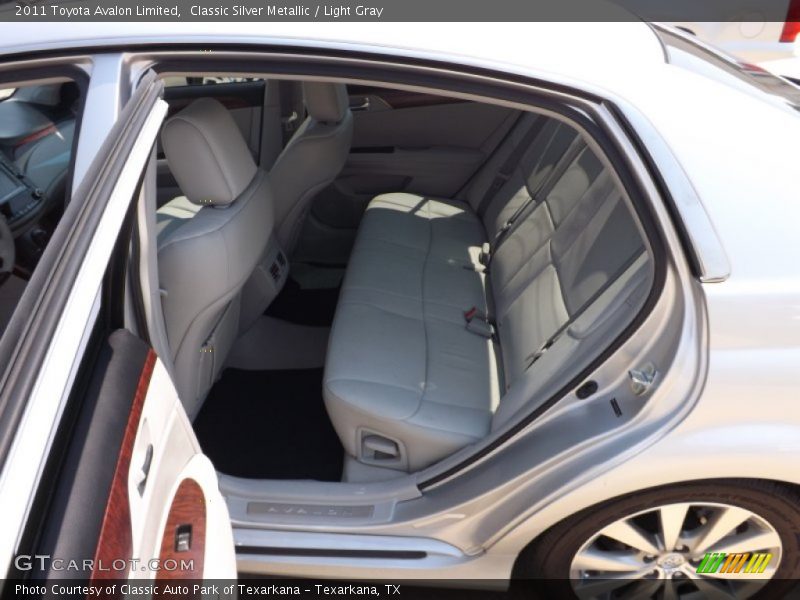 Classic Silver Metallic / Light Gray 2011 Toyota Avalon Limited