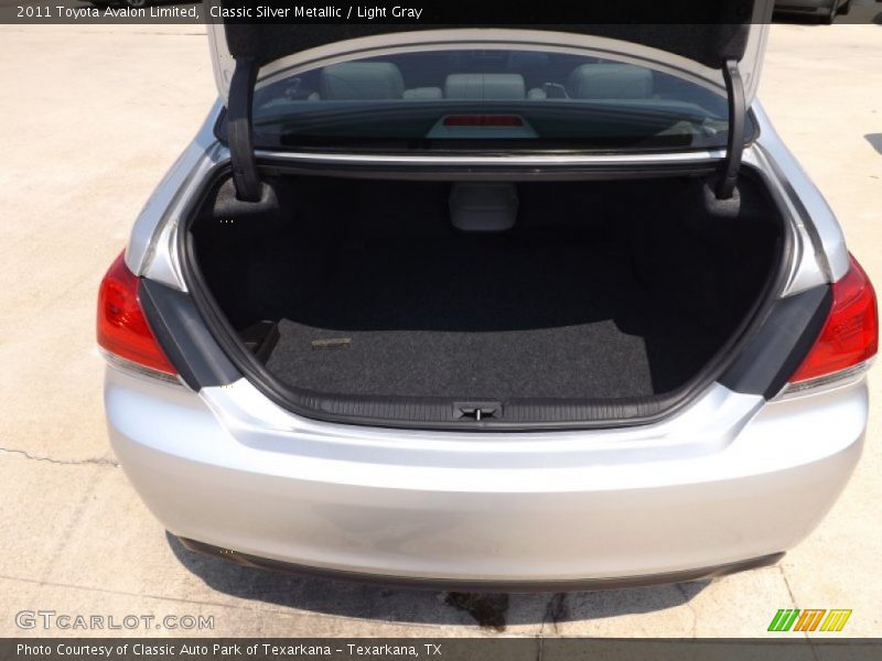 Classic Silver Metallic / Light Gray 2011 Toyota Avalon Limited