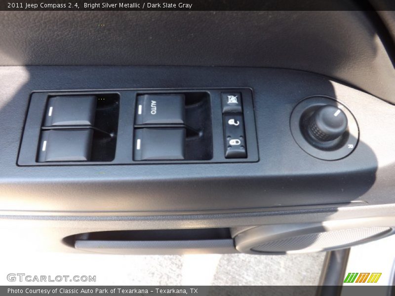 Bright Silver Metallic / Dark Slate Gray 2011 Jeep Compass 2.4