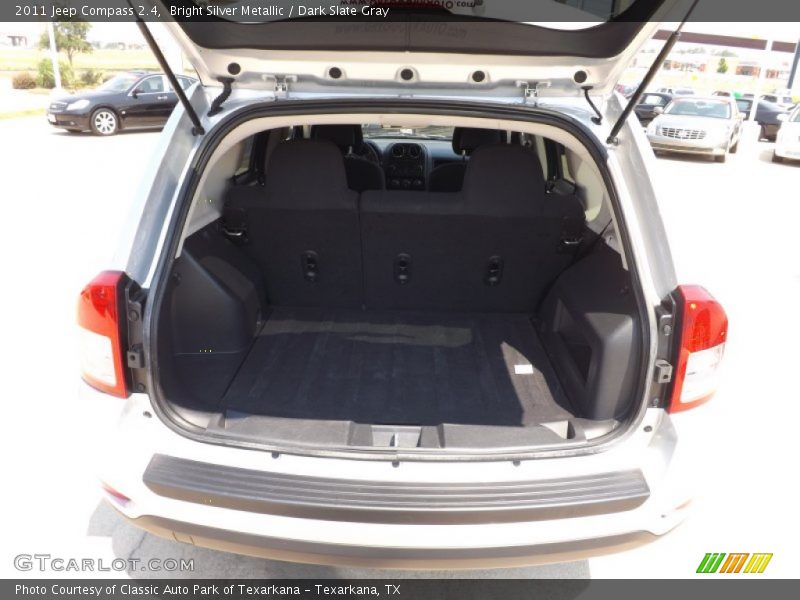 Bright Silver Metallic / Dark Slate Gray 2011 Jeep Compass 2.4