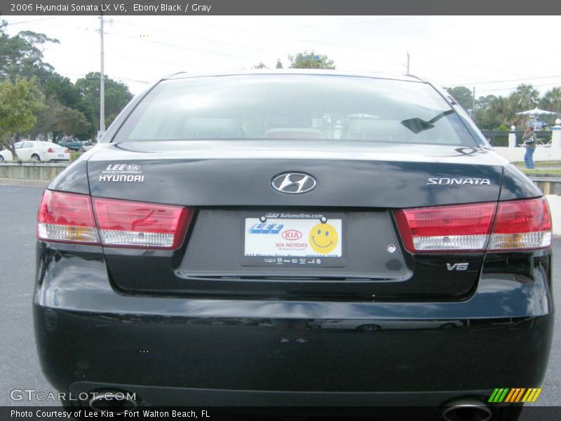 Ebony Black / Gray 2006 Hyundai Sonata LX V6