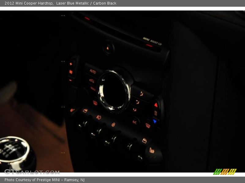 Laser Blue Metallic / Carbon Black 2012 Mini Cooper Hardtop