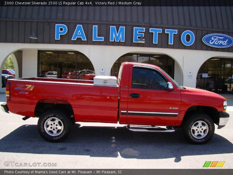 Victory Red / Medium Gray 2000 Chevrolet Silverado 1500 LS Regular Cab 4x4