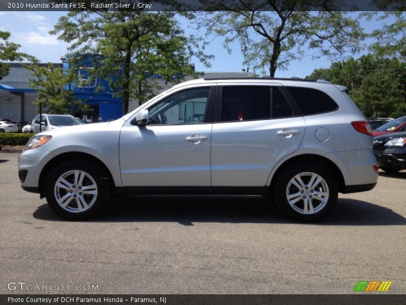 Radiant Silver / Gray 2010 Hyundai Santa Fe SE