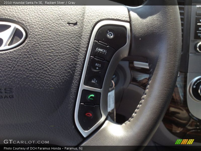 Radiant Silver / Gray 2010 Hyundai Santa Fe SE