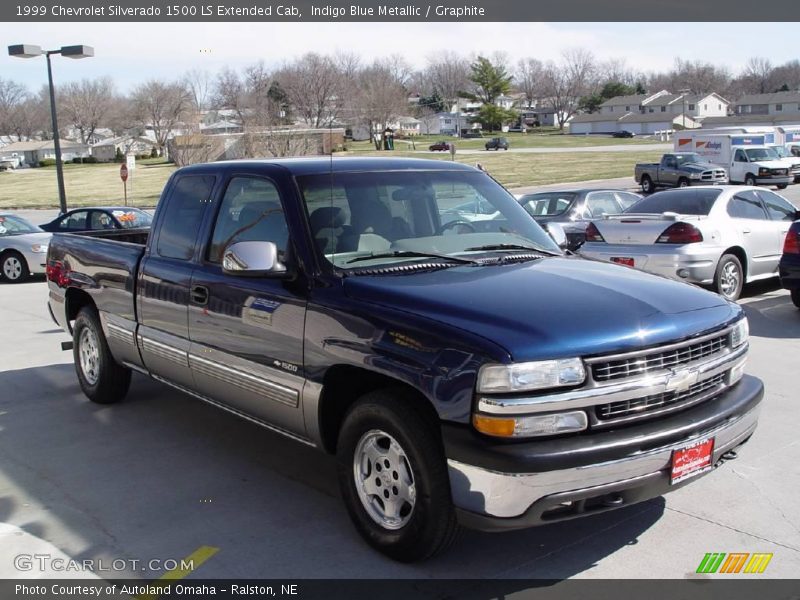 Indigo Blue Metallic / Graphite 1999 Chevrolet Silverado 1500 LS Extended Cab