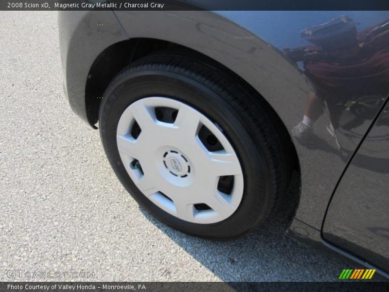 Magnetic Gray Metallic / Charcoal Gray 2008 Scion xD