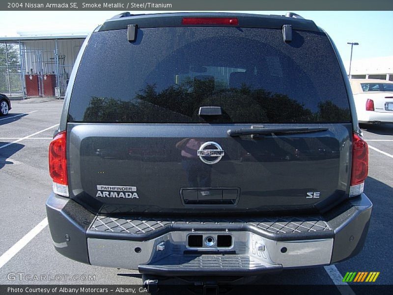 Smoke Metallic / Steel/Titanium 2004 Nissan Armada SE