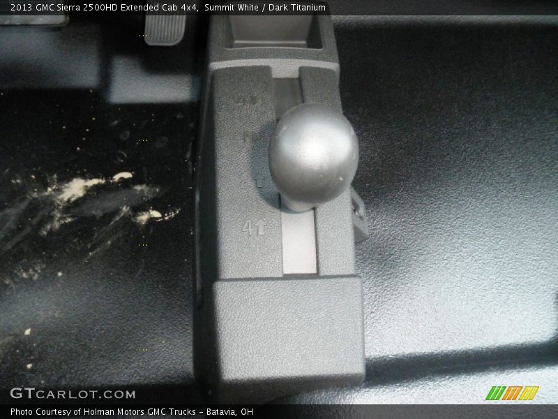 Summit White / Dark Titanium 2013 GMC Sierra 2500HD Extended Cab 4x4