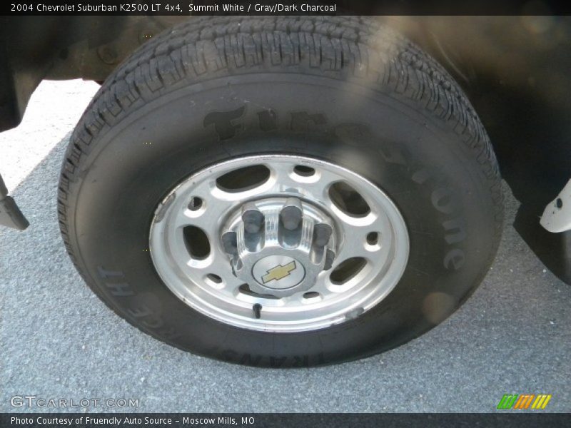 Summit White / Gray/Dark Charcoal 2004 Chevrolet Suburban K2500 LT 4x4
