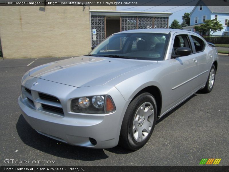 Bright Silver Metallic / Dark Slate Gray/Light Graystone 2006 Dodge Charger SE