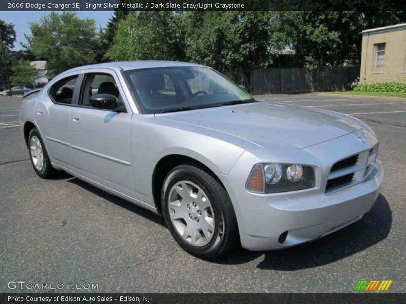 Bright Silver Metallic / Dark Slate Gray/Light Graystone 2006 Dodge Charger SE