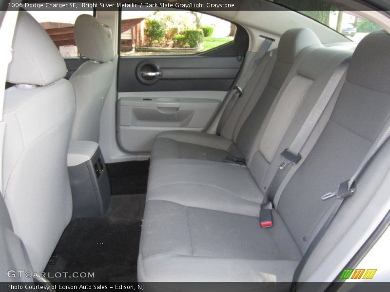 Bright Silver Metallic / Dark Slate Gray/Light Graystone 2006 Dodge Charger SE