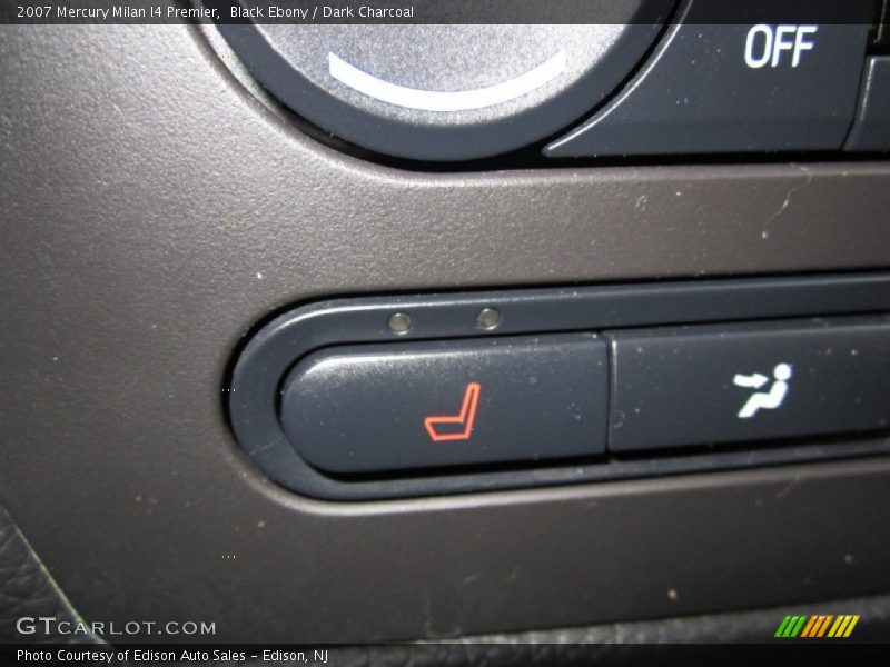 Black Ebony / Dark Charcoal 2007 Mercury Milan I4 Premier