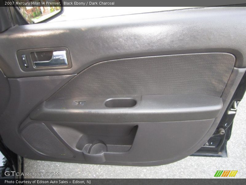 Black Ebony / Dark Charcoal 2007 Mercury Milan I4 Premier