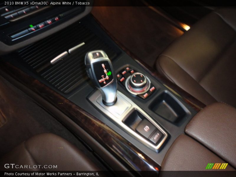 Alpine White / Tobacco 2010 BMW X5 xDrive30i
