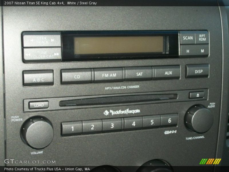 White / Steel Gray 2007 Nissan Titan SE King Cab 4x4