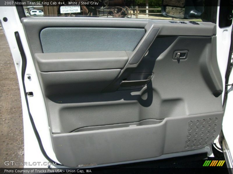 White / Steel Gray 2007 Nissan Titan SE King Cab 4x4