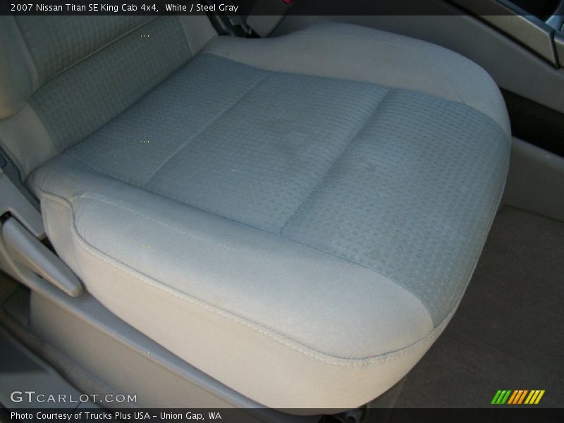 White / Steel Gray 2007 Nissan Titan SE King Cab 4x4