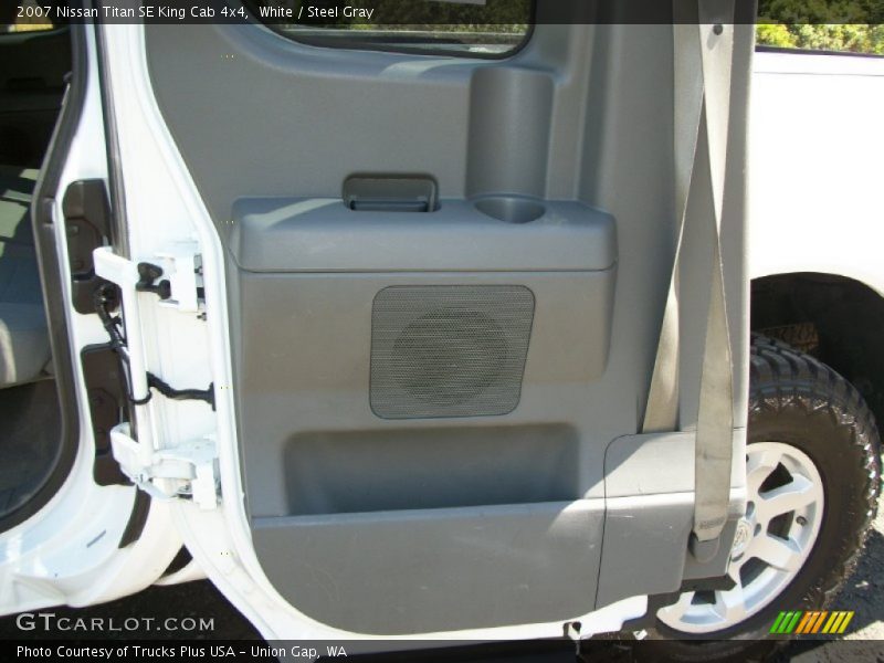 White / Steel Gray 2007 Nissan Titan SE King Cab 4x4