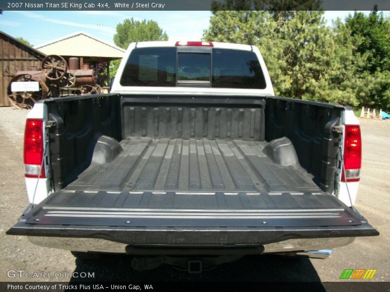 White / Steel Gray 2007 Nissan Titan SE King Cab 4x4