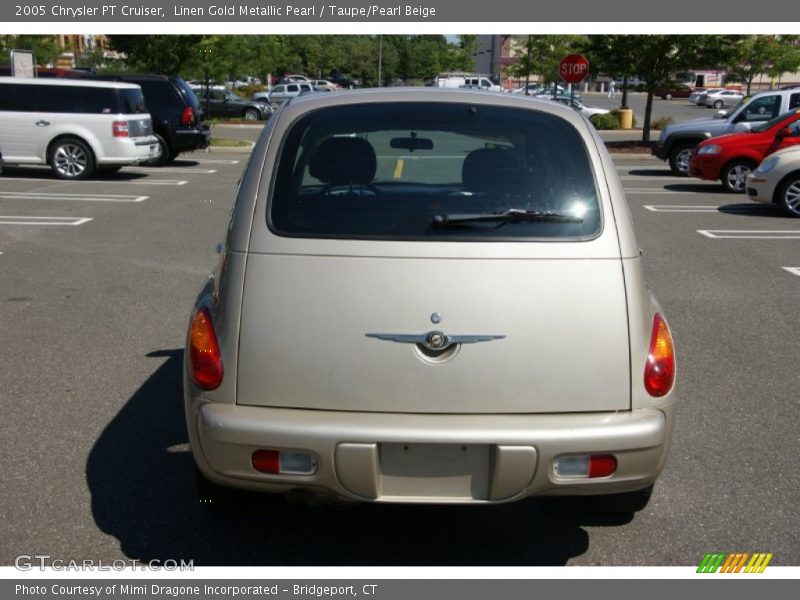 Linen Gold Metallic Pearl / Taupe/Pearl Beige 2005 Chrysler PT Cruiser