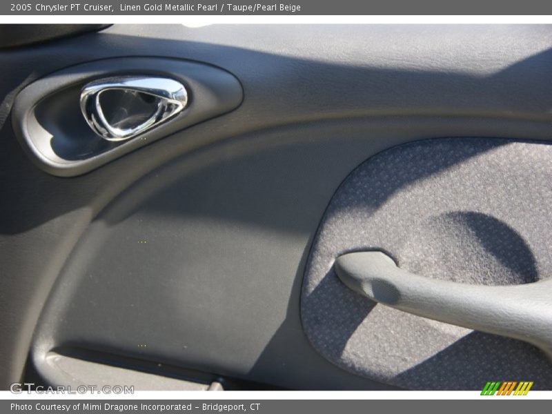 Linen Gold Metallic Pearl / Taupe/Pearl Beige 2005 Chrysler PT Cruiser