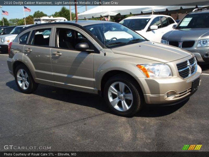 Light Sandstone Metallic / Dark Slate Gray 2010 Dodge Caliber Mainstreet