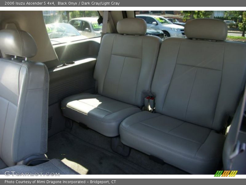 Black Onyx / Dark Gray/Light Gray 2006 Isuzu Ascender S 4x4