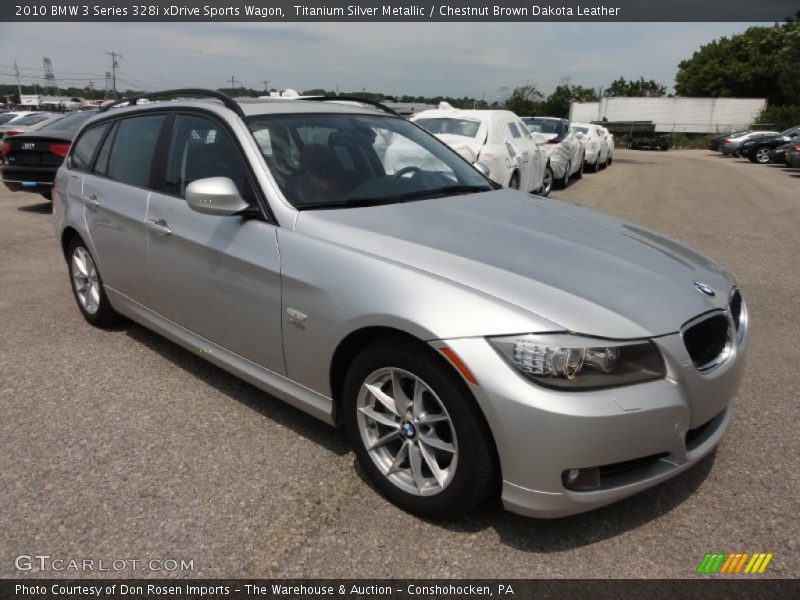 Front 3/4 View of 2010 3 Series 328i xDrive Sports Wagon