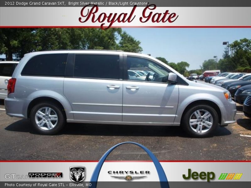Bright Silver Metallic / Black/Light Graystone 2012 Dodge Grand Caravan SXT