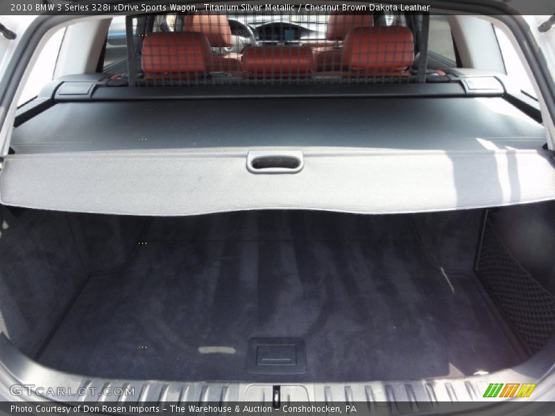  2010 3 Series 328i xDrive Sports Wagon Trunk