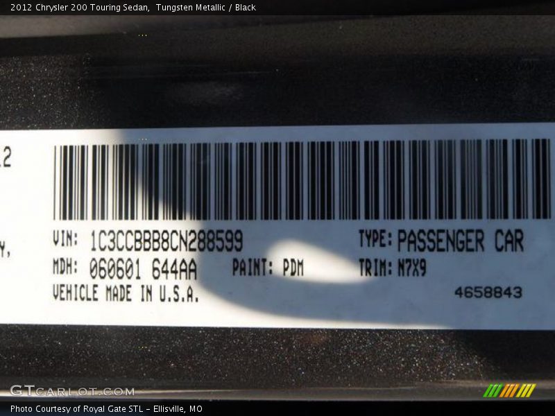 Tungsten Metallic / Black 2012 Chrysler 200 Touring Sedan