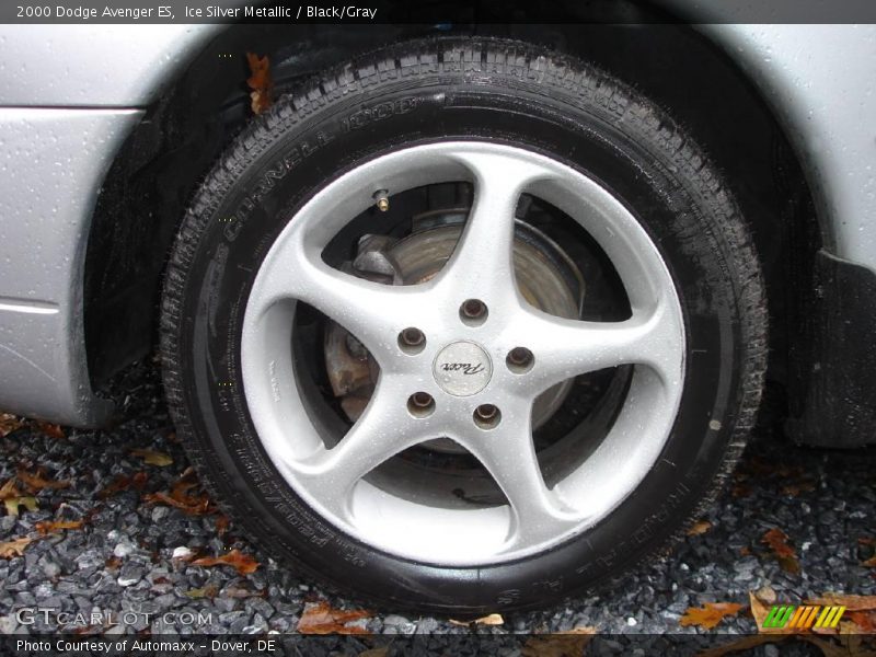 Ice Silver Metallic / Black/Gray 2000 Dodge Avenger ES