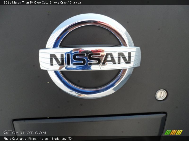 Smoke Gray / Charcoal 2011 Nissan Titan SV Crew Cab