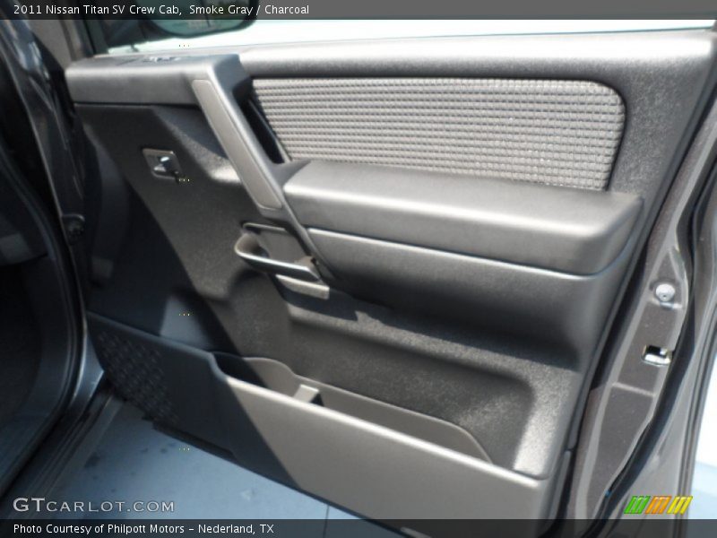 Smoke Gray / Charcoal 2011 Nissan Titan SV Crew Cab
