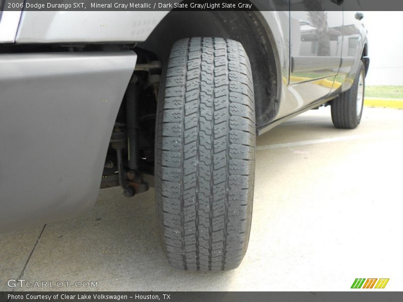 Mineral Gray Metallic / Dark Slate Gray/Light Slate Gray 2006 Dodge Durango SXT