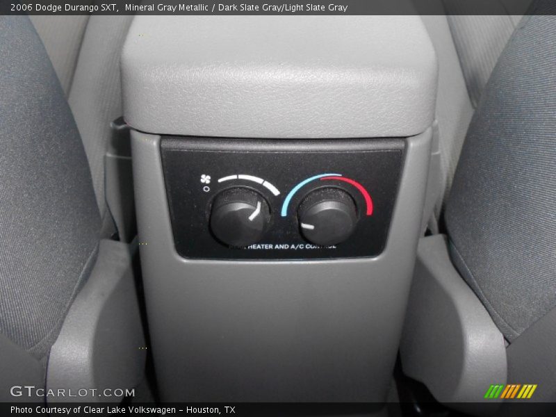 Mineral Gray Metallic / Dark Slate Gray/Light Slate Gray 2006 Dodge Durango SXT