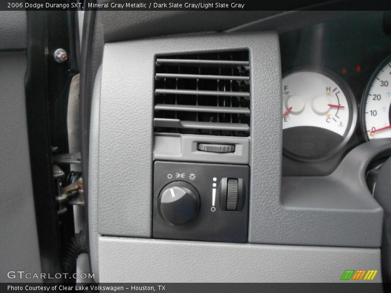 Mineral Gray Metallic / Dark Slate Gray/Light Slate Gray 2006 Dodge Durango SXT