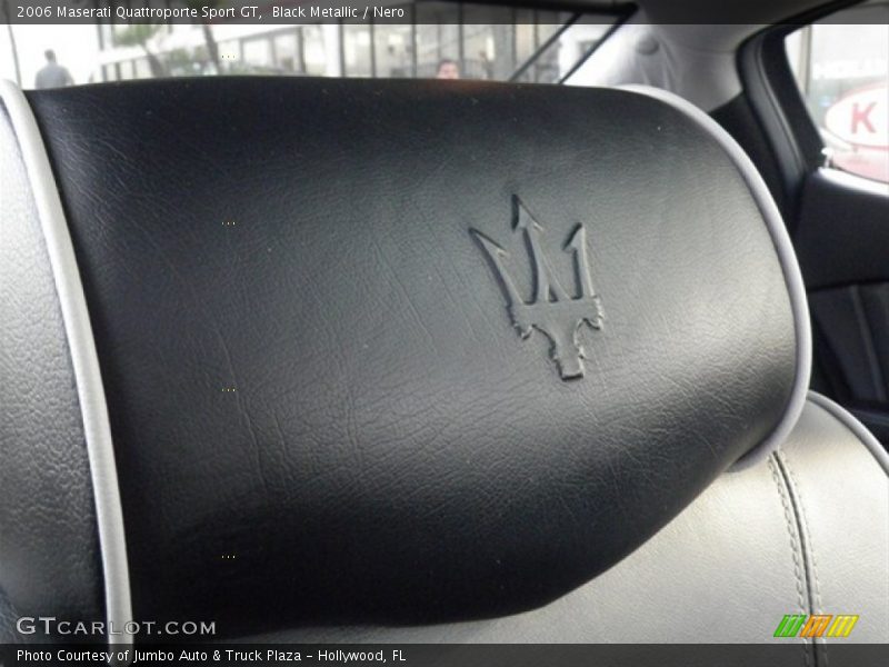  2006 Quattroporte Sport GT Logo
